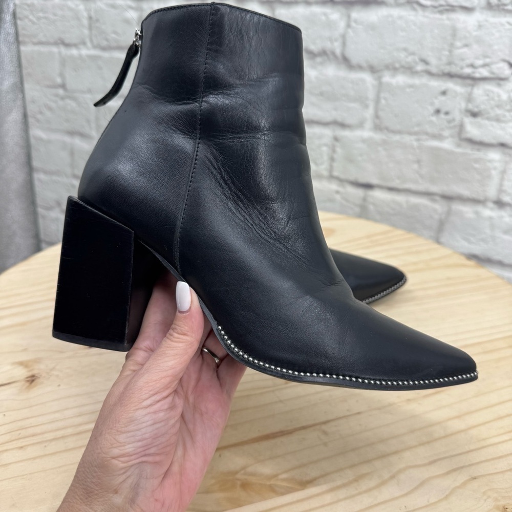 Steve Madden Olga Black Leather Silver Beaded Block Heel Ankle Boots Size 8.5